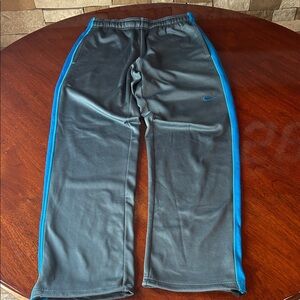 Nike Gray Therma-Fit Pants with Blue Highlights size Small